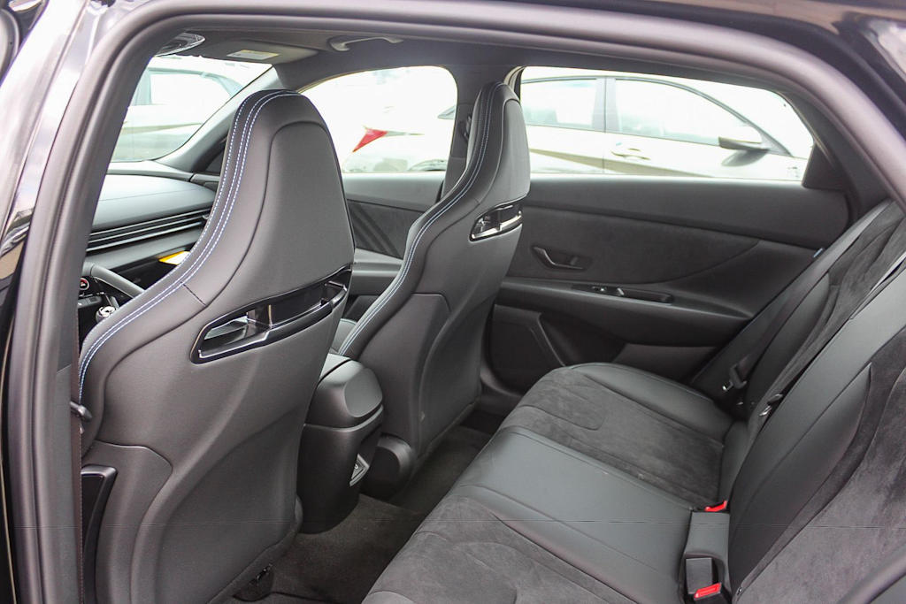 Thumbnail: 2026 Hyundai Elantra - 10