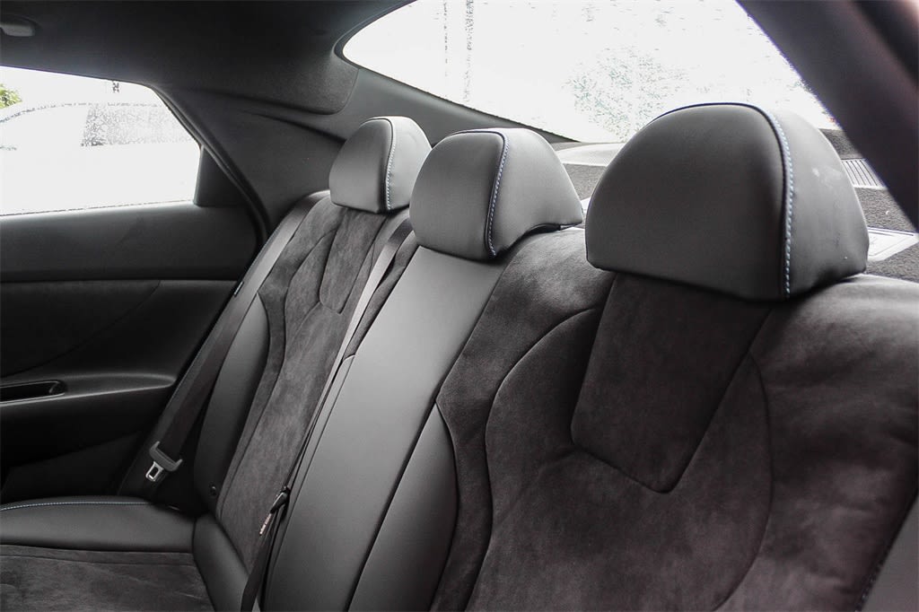 Thumbnail: 2025 Hyundai Elantra - 11