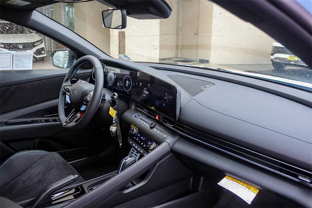 Thumbnail: 2025 Hyundai Elantra - 12