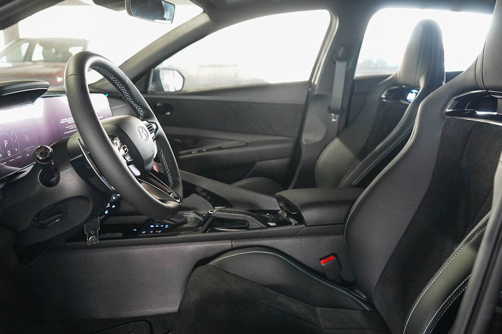 Thumbnail: 2026 Hyundai Elantra - 10