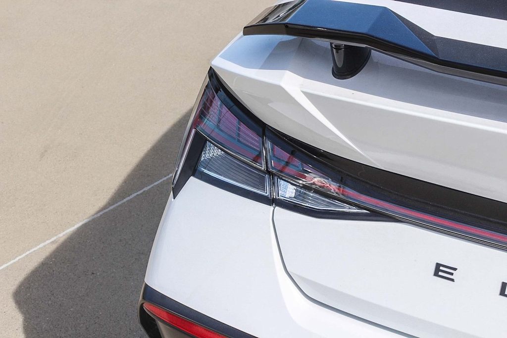 Thumbnail: 2026 Hyundai Elantra - 6
