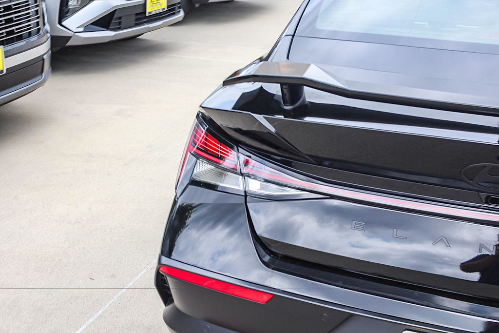 Thumbnail: 2026 Hyundai Elantra - 5