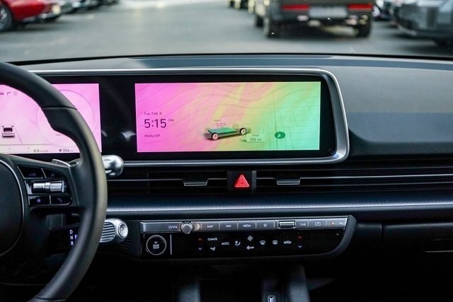 Thumbnail: 2025 Hyundai Ioniq 6 - 12