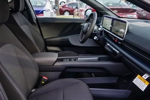 Thumbnail: 2025 Hyundai Ioniq 6 - 9