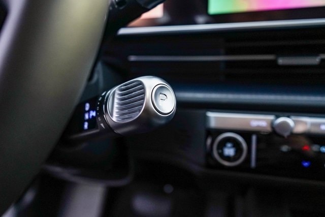 Thumbnail: 2025 Hyundai Ioniq 6 - 28