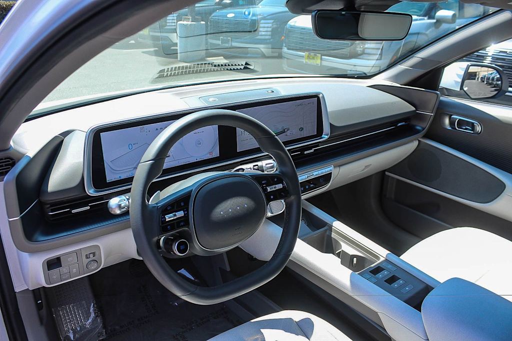 Thumbnail: 2024 Hyundai Ioniq 6 - 12
