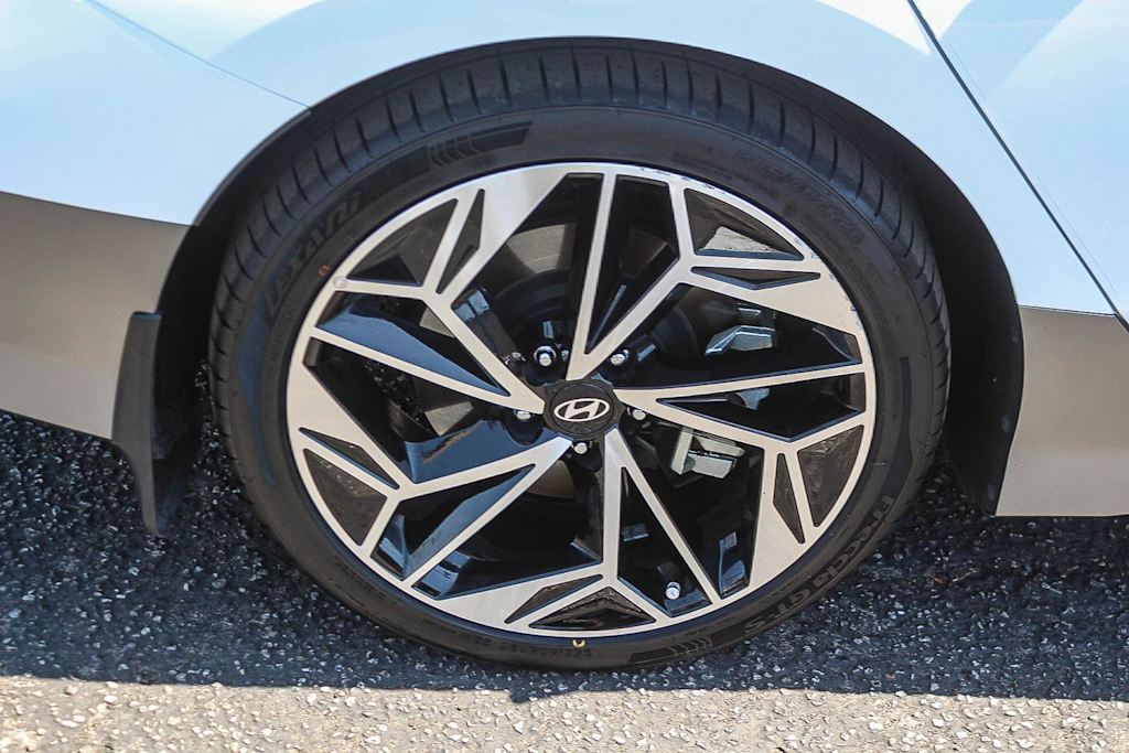 Thumbnail: 2024 Hyundai Ioniq 6 - 6