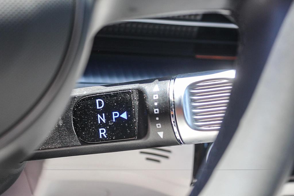 Thumbnail: 2024 Hyundai Ioniq 6 - 23