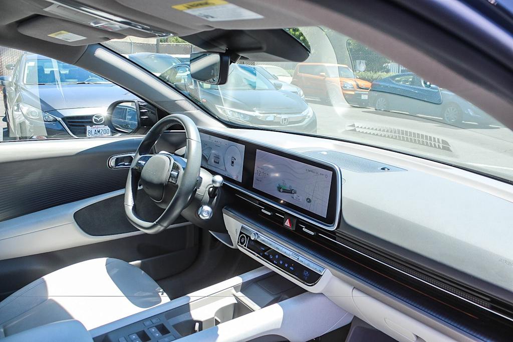 Thumbnail: 2024 Hyundai Ioniq 6 - 9