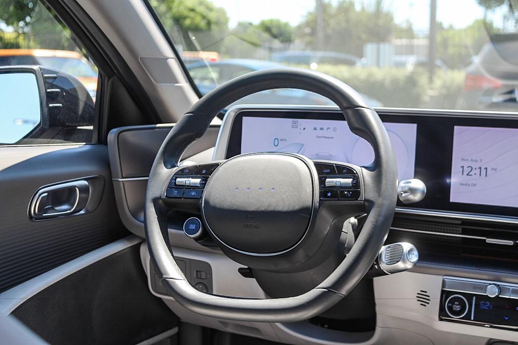 Thumbnail: 2024 Hyundai Ioniq 6 - 7