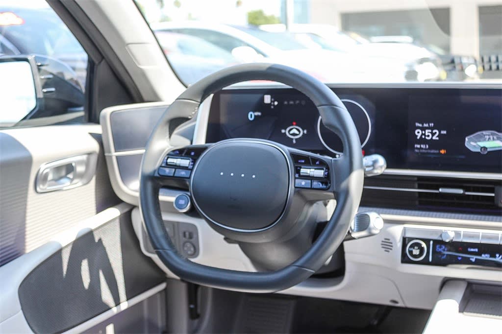 Thumbnail: 2023 Hyundai Ioniq 6 - 8