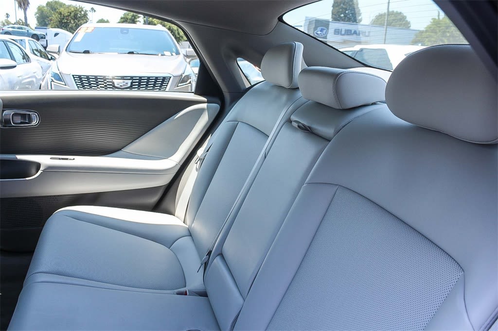 Thumbnail: 2023 Hyundai Ioniq 6 - 10
