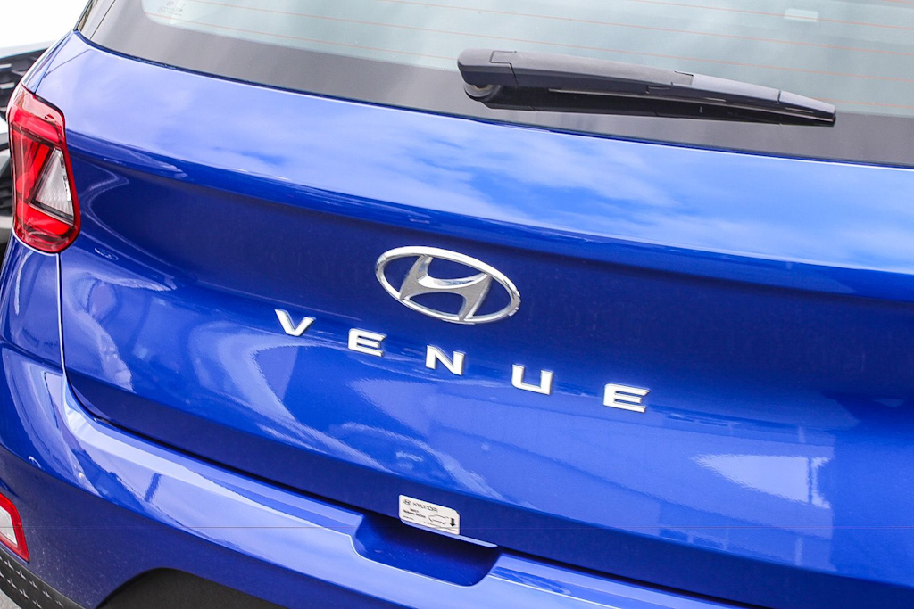 Thumbnail: 2024 Hyundai Venue - 5