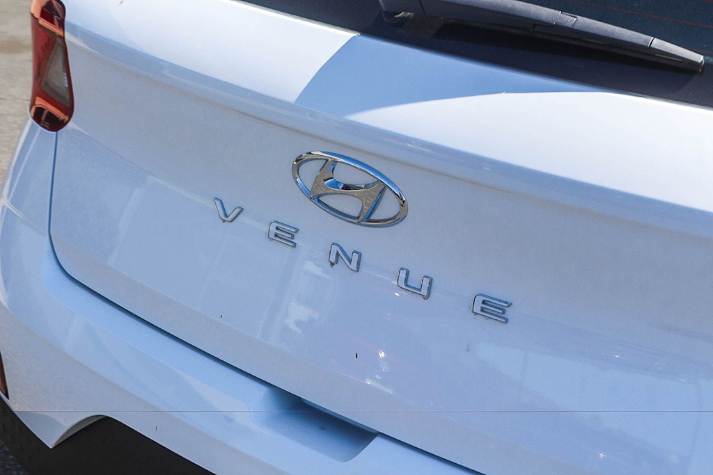 Thumbnail: 2026 Hyundai Venue - 6