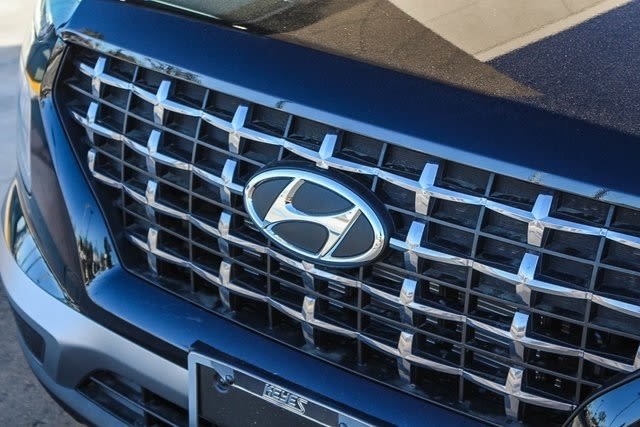 Thumbnail: 2025 Hyundai Venue - 6