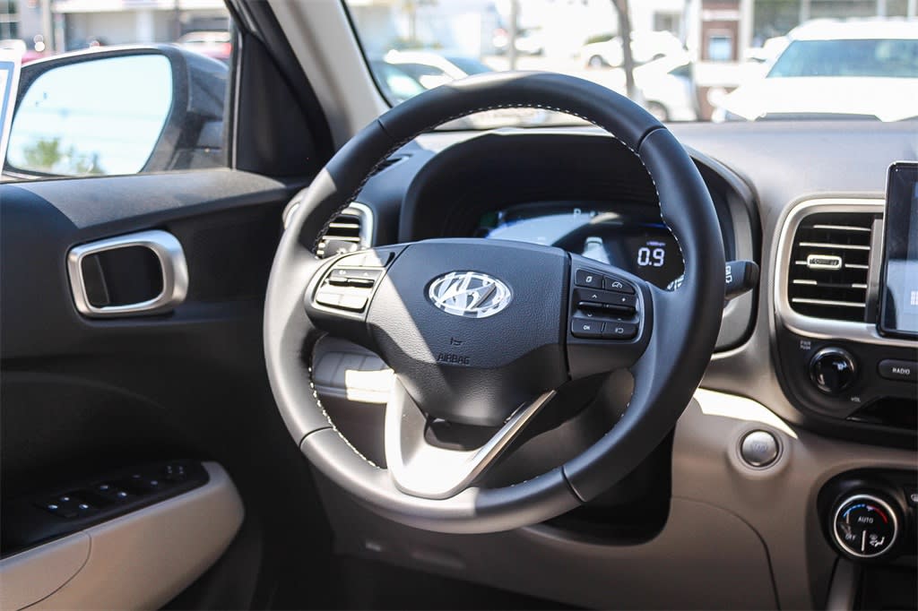 Thumbnail: 2025 Hyundai Venue - 13