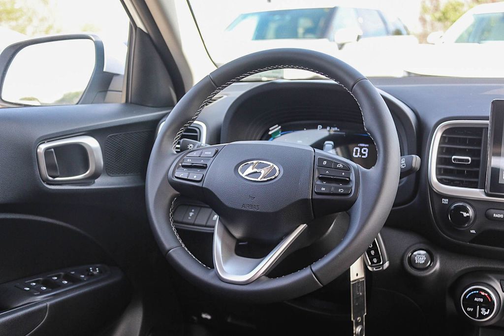 Thumbnail: 2026 Hyundai Venue - 9