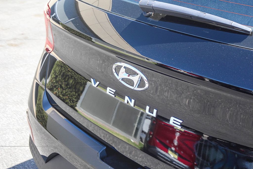 Thumbnail: 2026 Hyundai Venue - 6