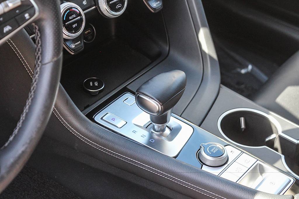 Thumbnail: 2022 Genesis G70 - 14