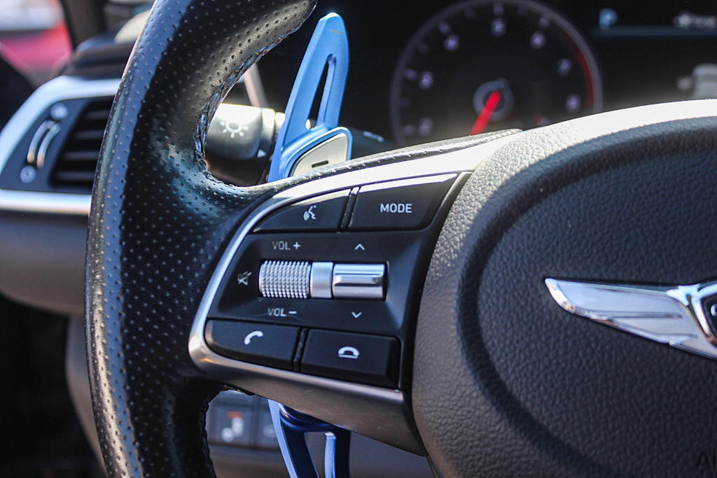 Thumbnail: 2019 Genesis G70 - 28