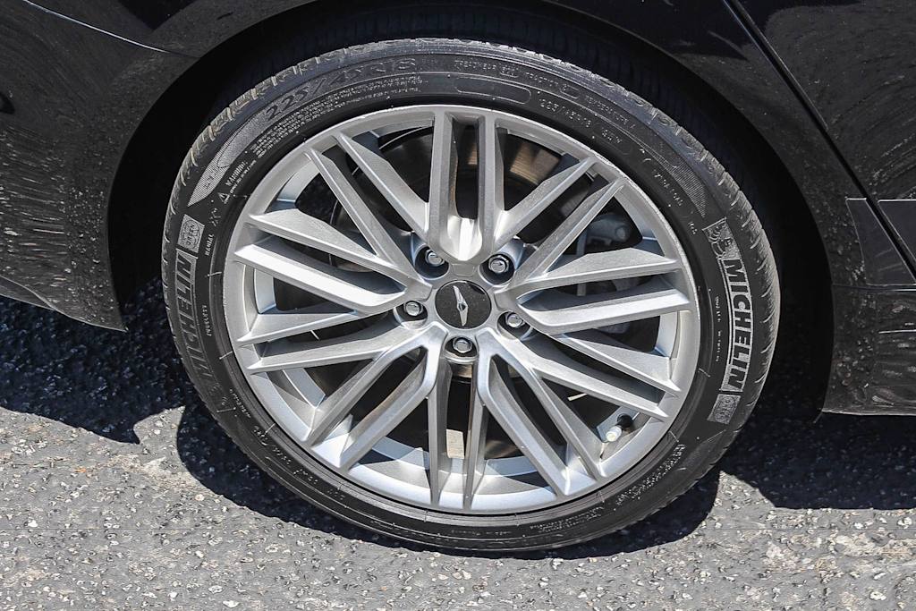 Thumbnail: 2021 Genesis G70 - 7