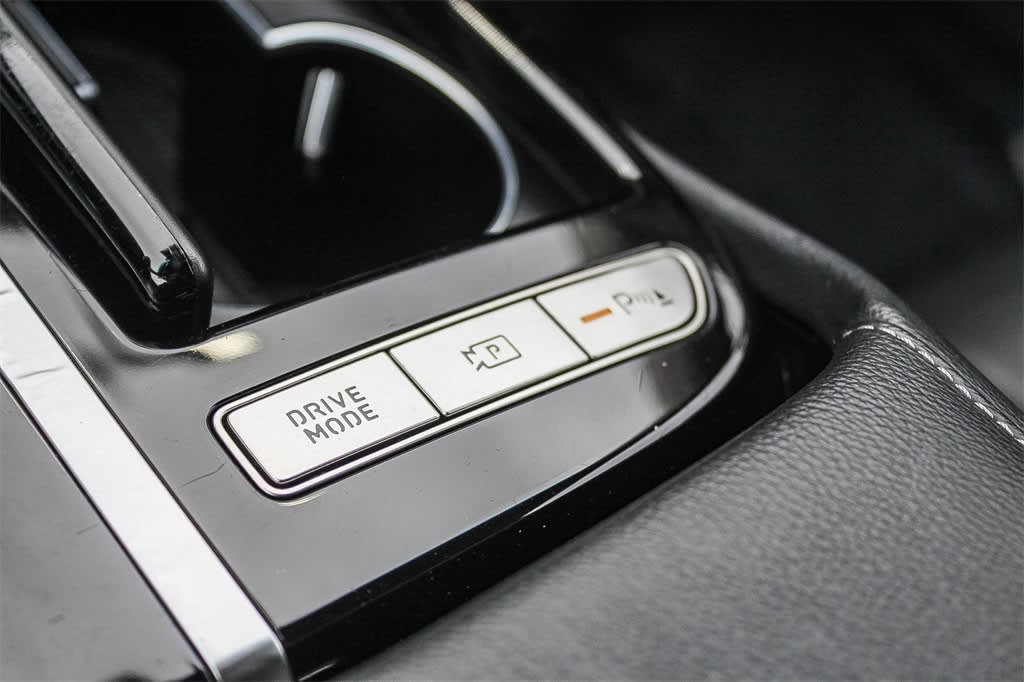 Thumbnail: 2023 Genesis G80 - 17