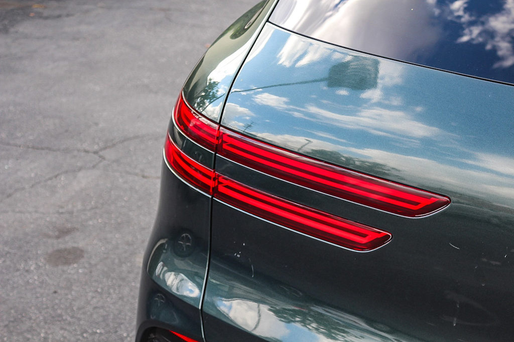 Thumbnail: 2023 Genesis GV70 - 18