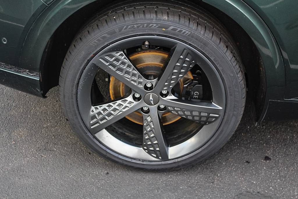 Thumbnail: 2023 Genesis GV70 - 7