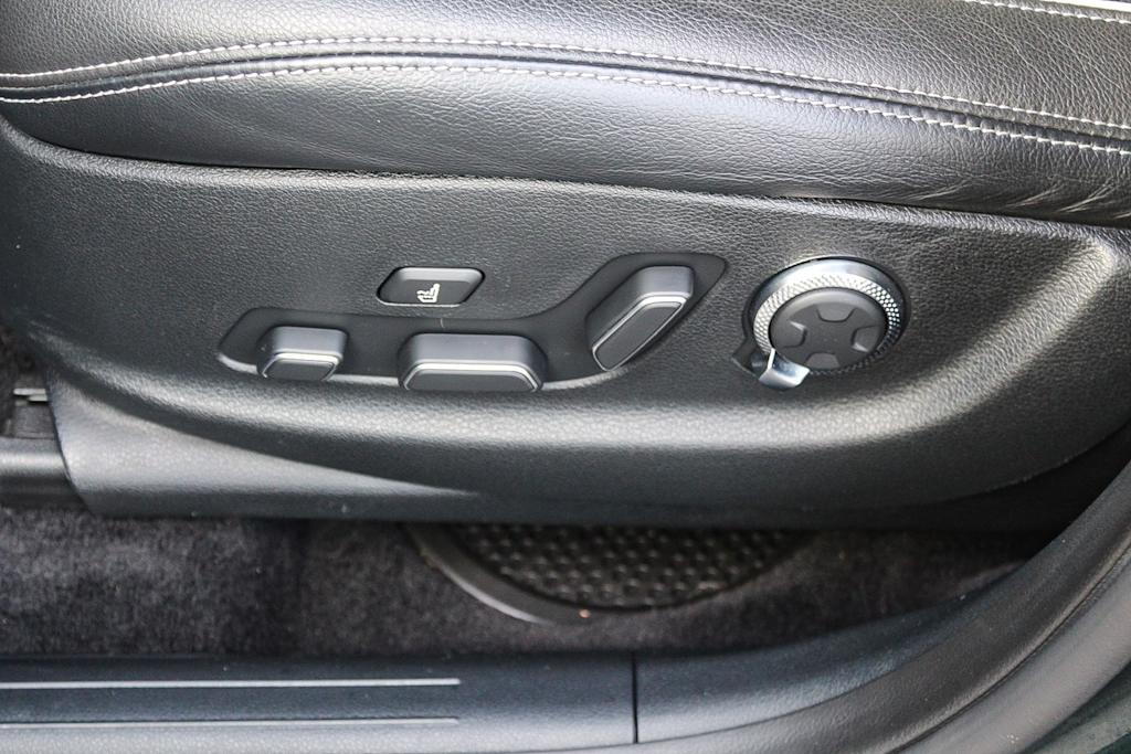 Thumbnail: 2023 Genesis GV70 - 26