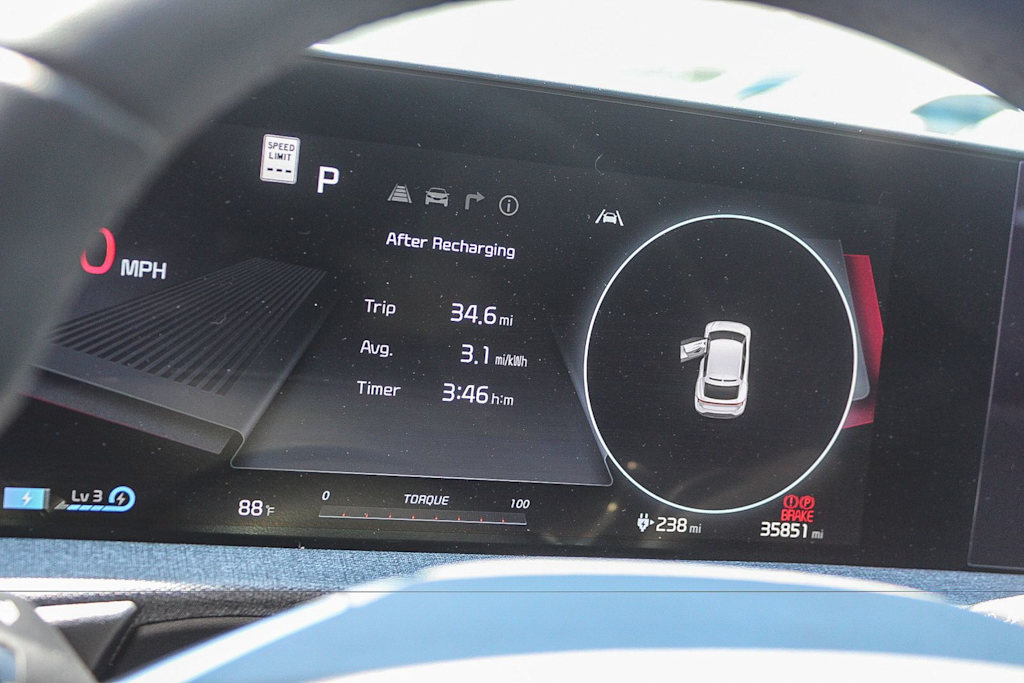 Thumbnail: 2023 Kia EV6 - 14