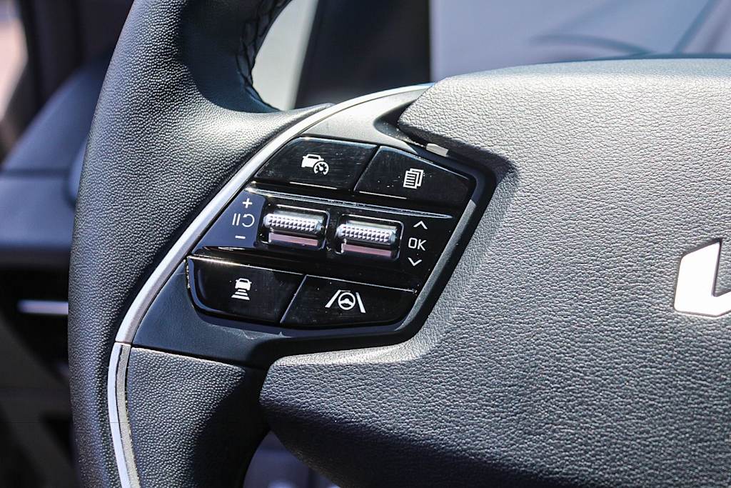 Thumbnail: 2024 Kia EV6 - 29