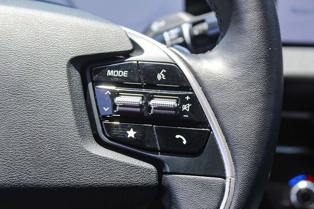 Thumbnail: 2024 Kia EV6 - 30