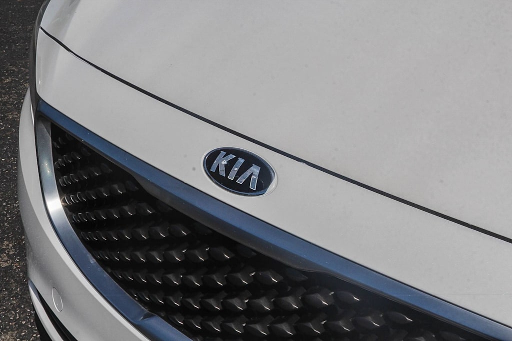 Thumbnail: 2015 Kia Sedona - 24