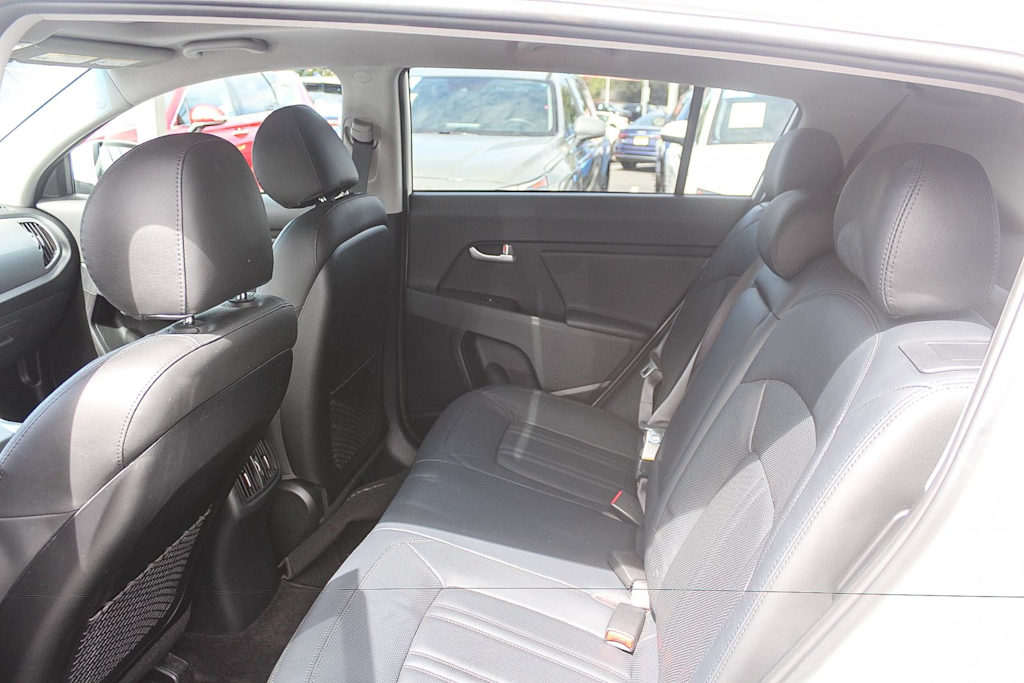 Thumbnail: 2016 Kia Sportage - 10