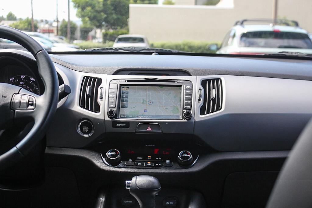 Thumbnail: 2016 Kia Sportage - 13