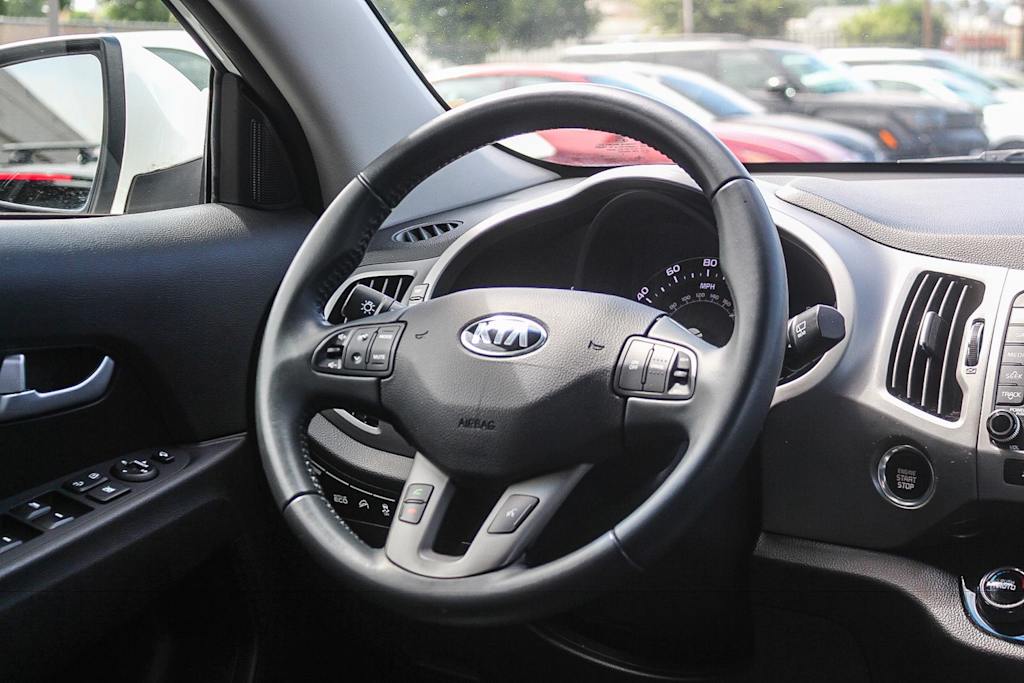 Thumbnail: 2016 Kia Sportage - 8