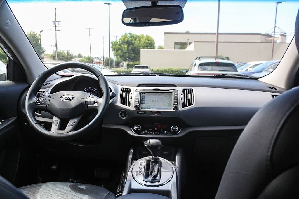 Thumbnail: 2016 Kia Sportage - 2