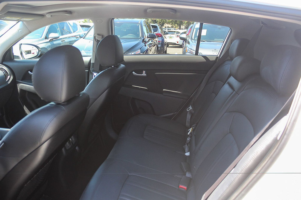 Thumbnail: 2016 Kia Sportage - 11