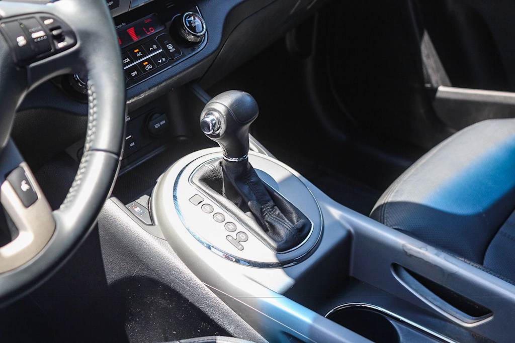 Thumbnail: 2016 Kia Sportage - 15