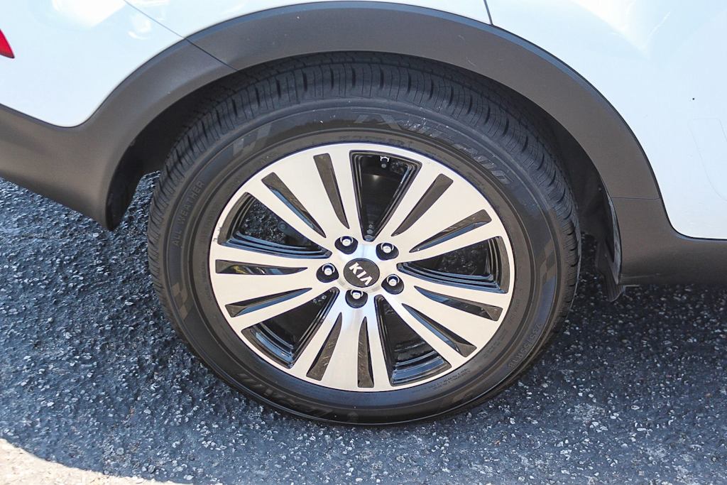 Thumbnail: 2016 Kia Sportage - 7