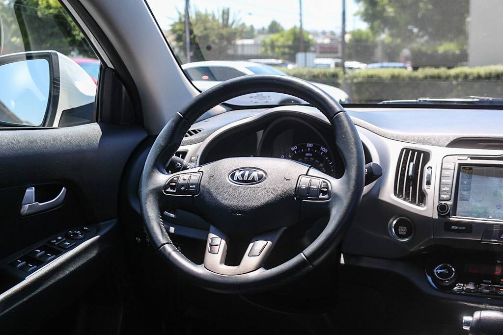 Thumbnail: 2016 Kia Sportage - 12