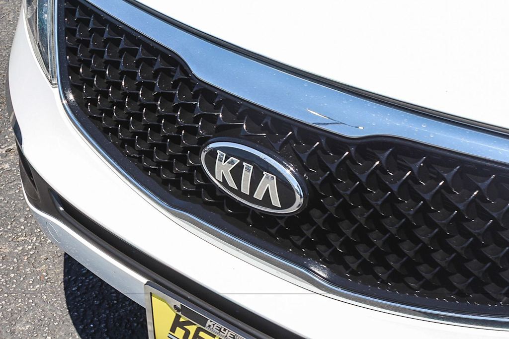 Thumbnail: 2016 Kia Sportage - 24
