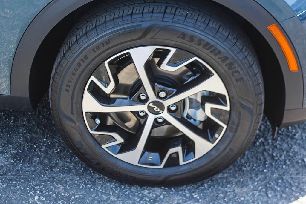 Thumbnail: 2025 Kia Sportage - 21