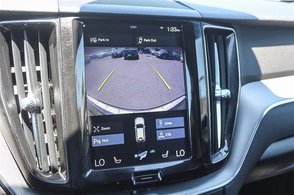 Thumbnail: 2018 Volvo XC60 - 27