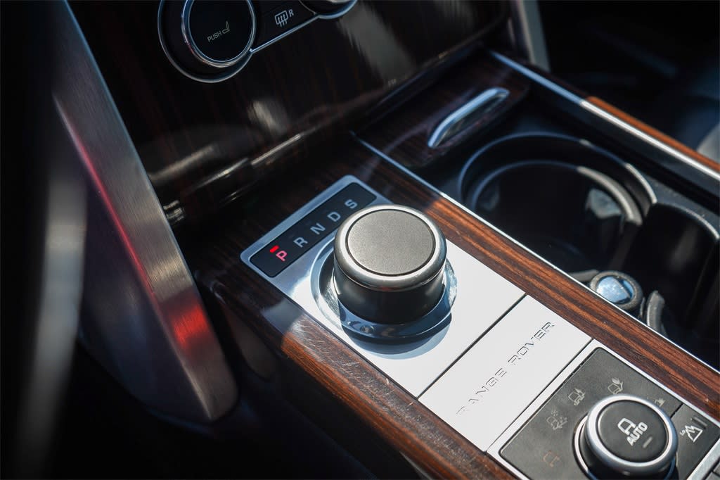 2016 Land Rover Range Rover Supercharged 13
