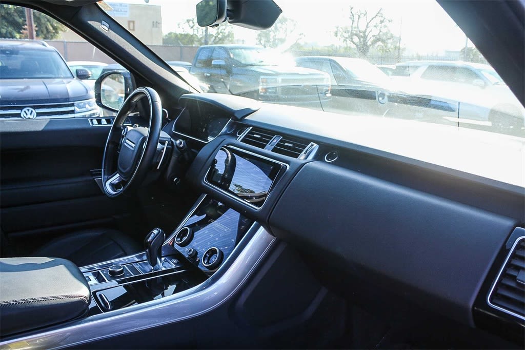 Thumbnail: 2022 Land Rover Range Rover Sport - 12