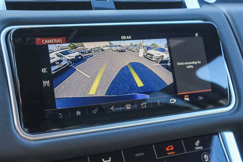 Thumbnail: 2022 Land Rover Range Rover Sport - 32