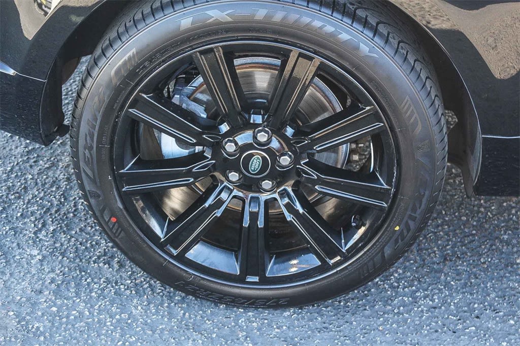 Thumbnail: 2022 Land Rover Range Rover Sport - 7