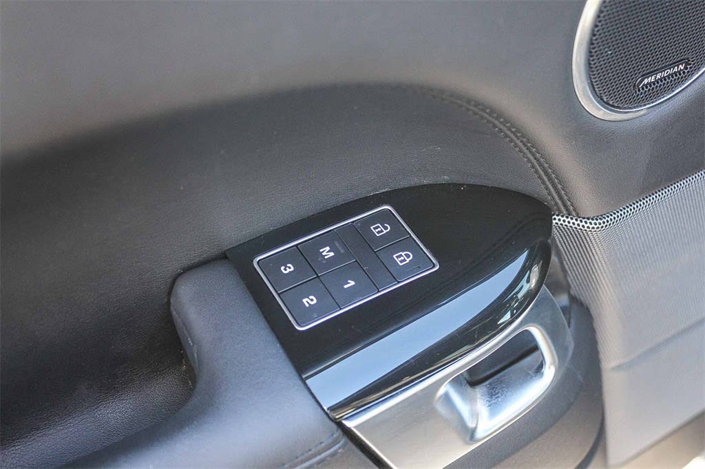 Thumbnail: 2022 Land Rover Range Rover Sport - 29