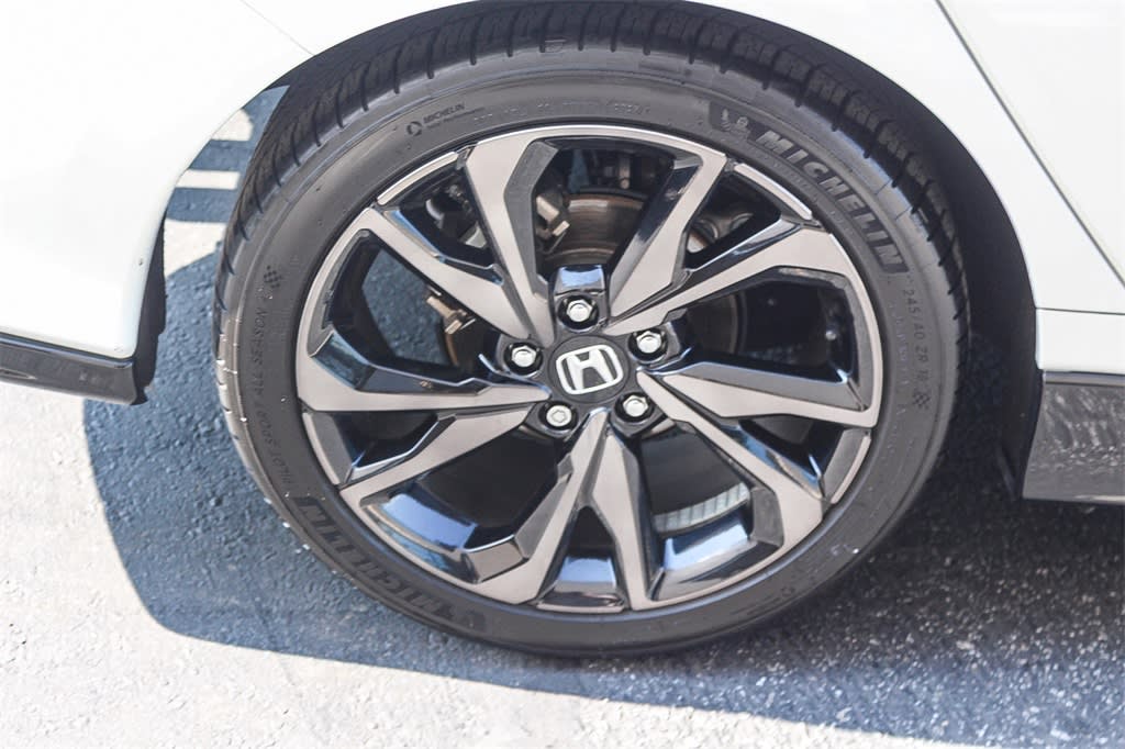 Thumbnail: 2018 Honda Civic - 7